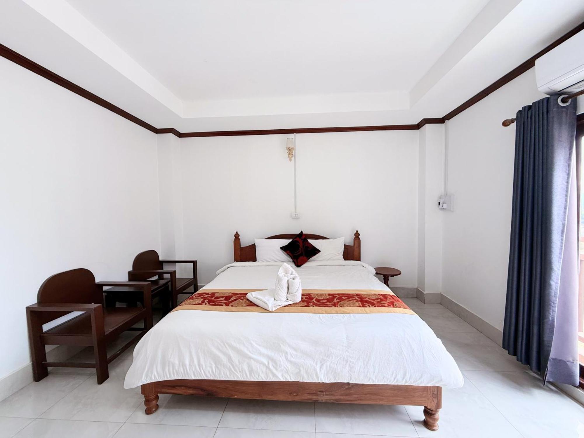Vangvieng Sisavang Mountain View Hotel Ванг Виенг Екстериор снимка