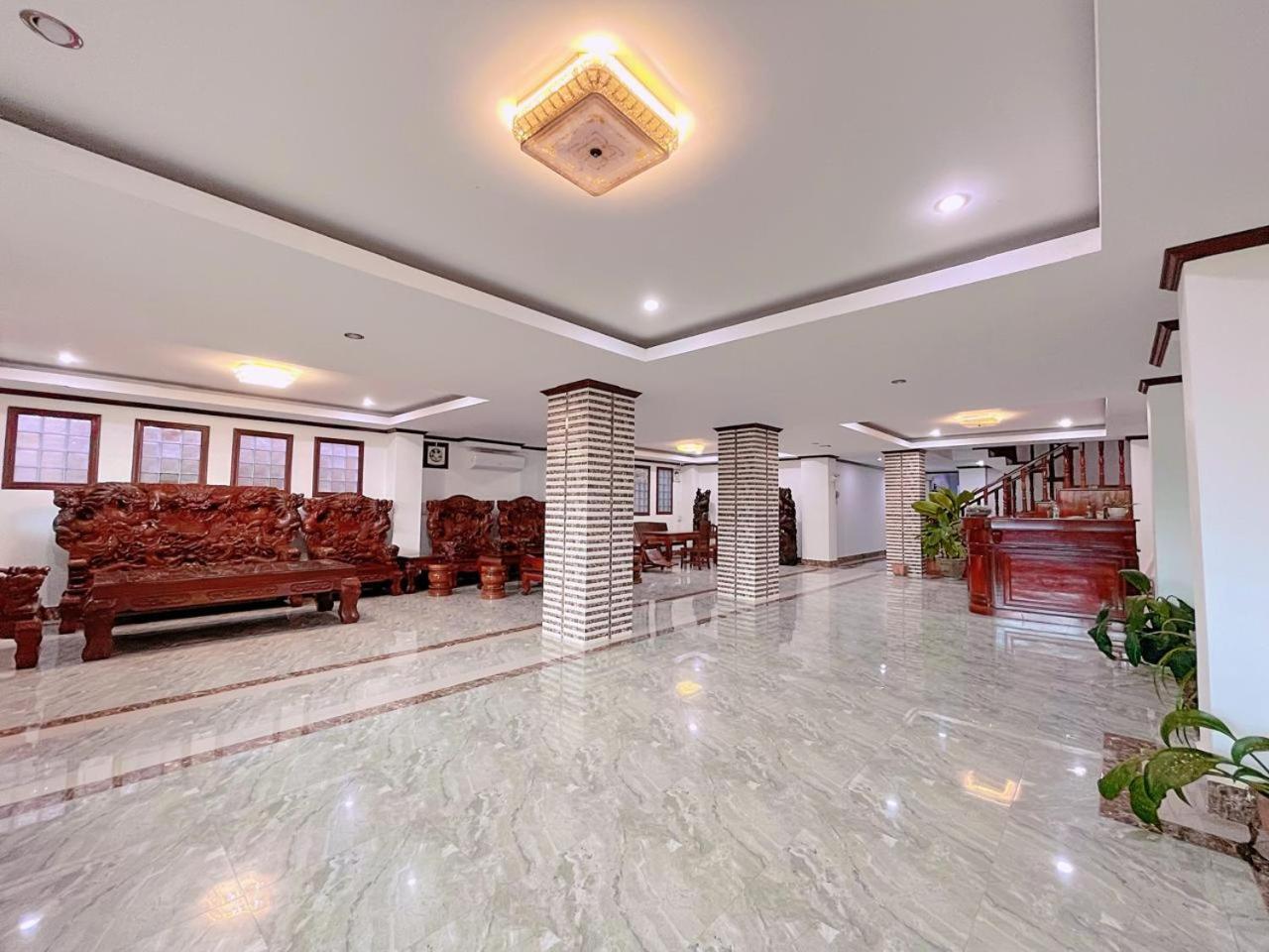 Vangvieng Sisavang Mountain View Hotel Ванг Виенг Екстериор снимка